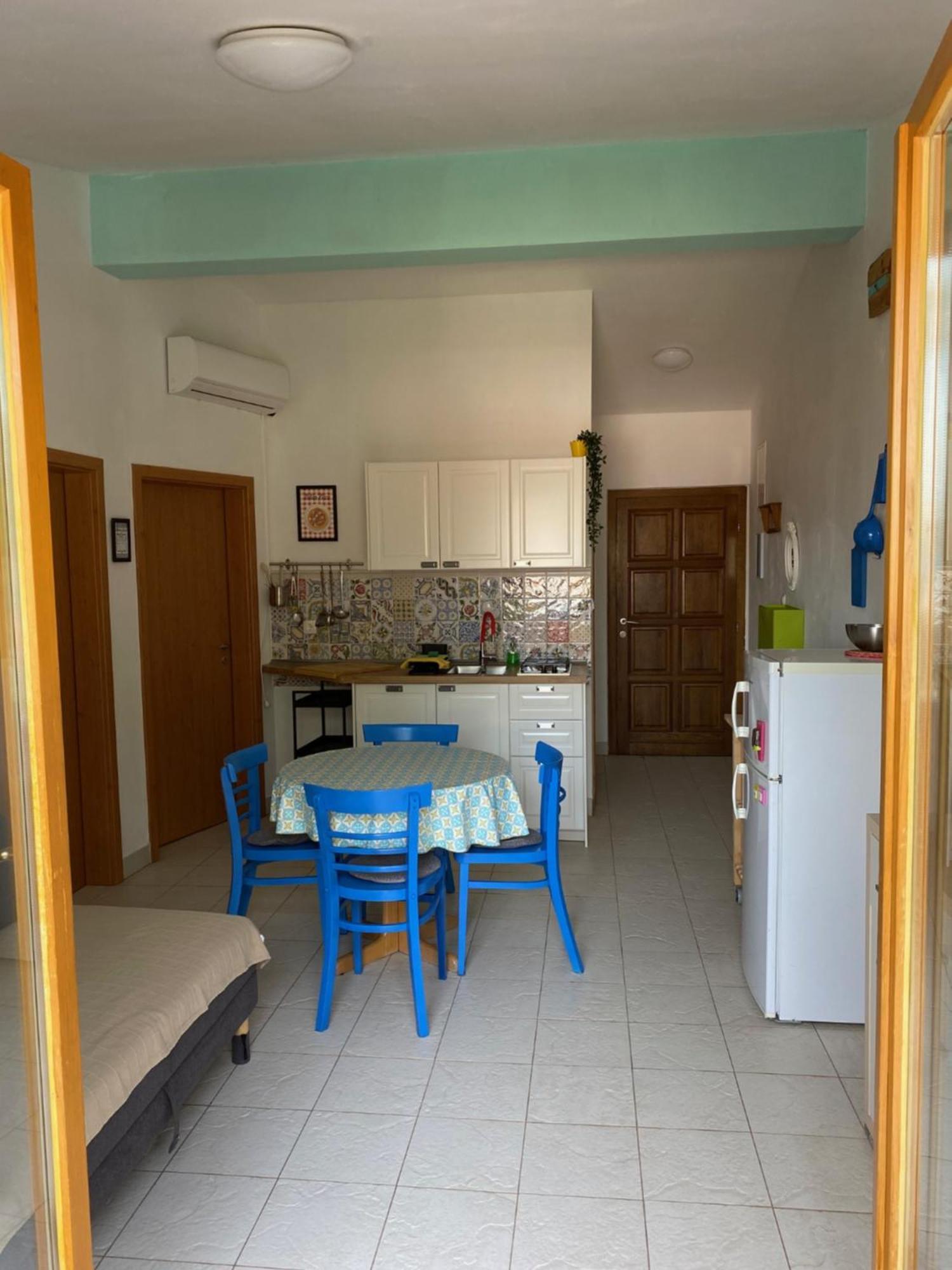 Apartments Lili Baska  Bagian luar foto